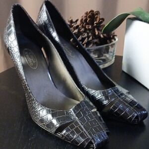Joan & David Black Crocodile Pattern Heels